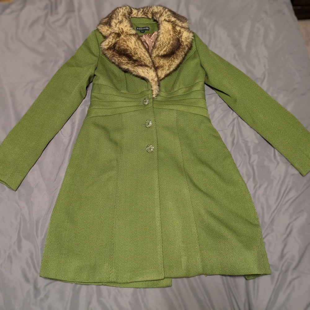 Rampage Faux Fur Collar Green Winter Coat – Size M (Fits S Too)